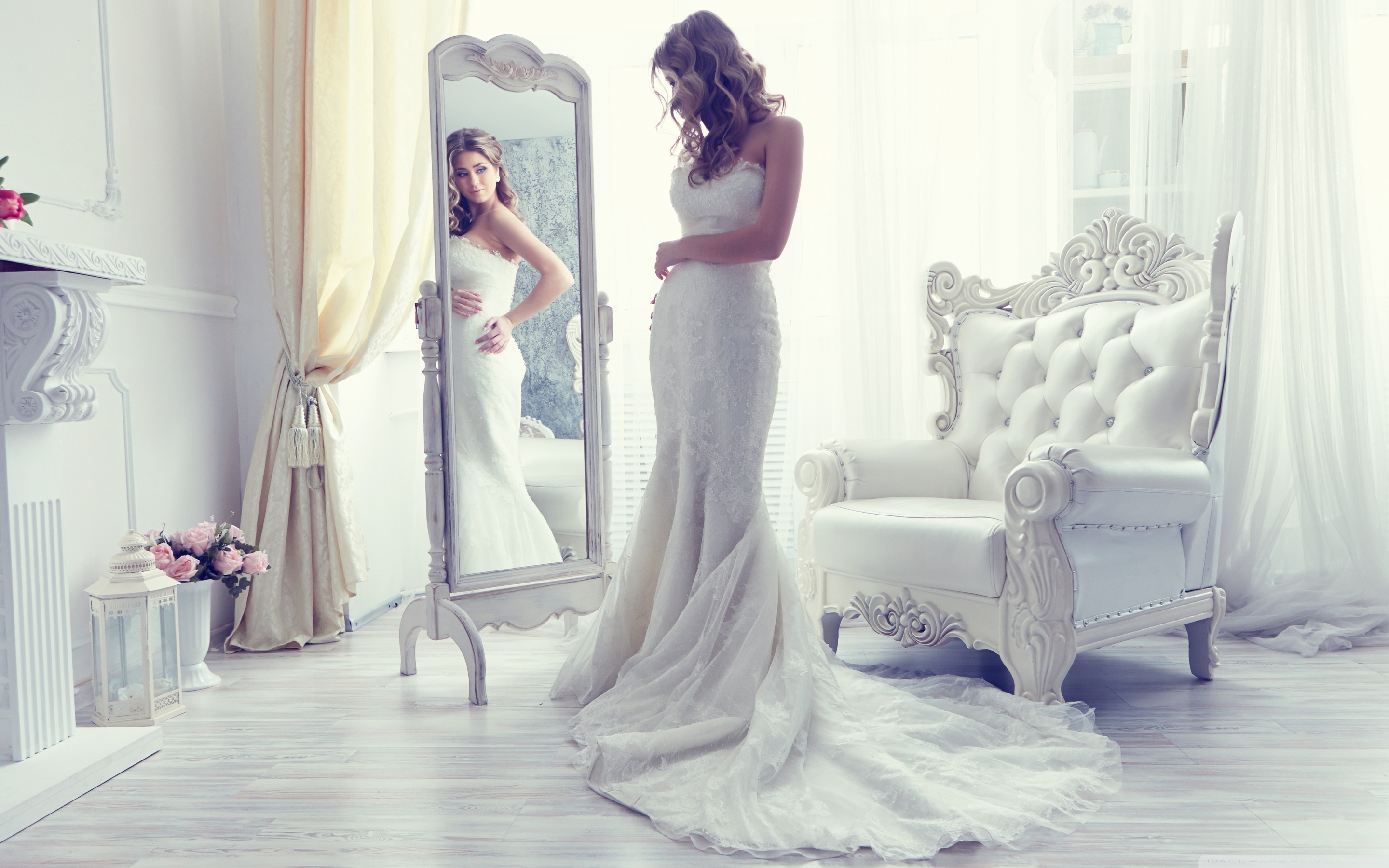 Bride in a perfectly fitted wedding gown